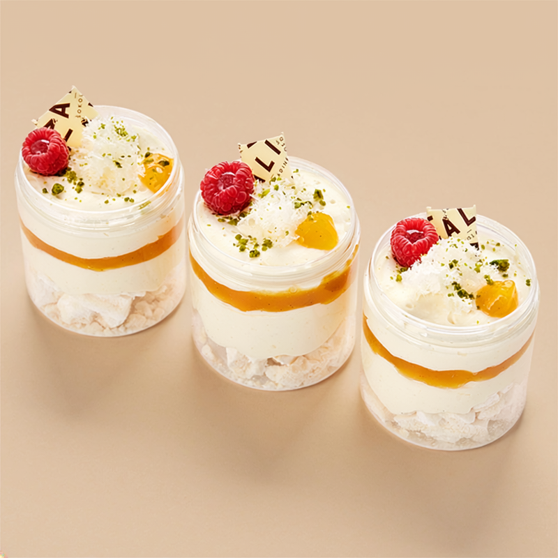 Desertas stiklainyje Pavlova