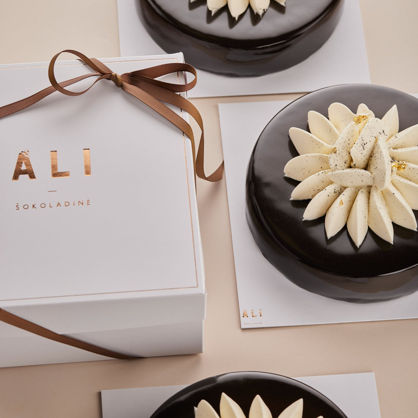 Juodojo šokolado tortas Ali šokoladinė