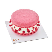 Macaron desertas su aviečių džemu ALI Šokoladinė