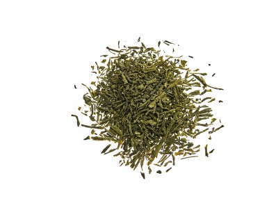 sencha-matcha-zalioji-japoniska-arbata-ali-sokoladine