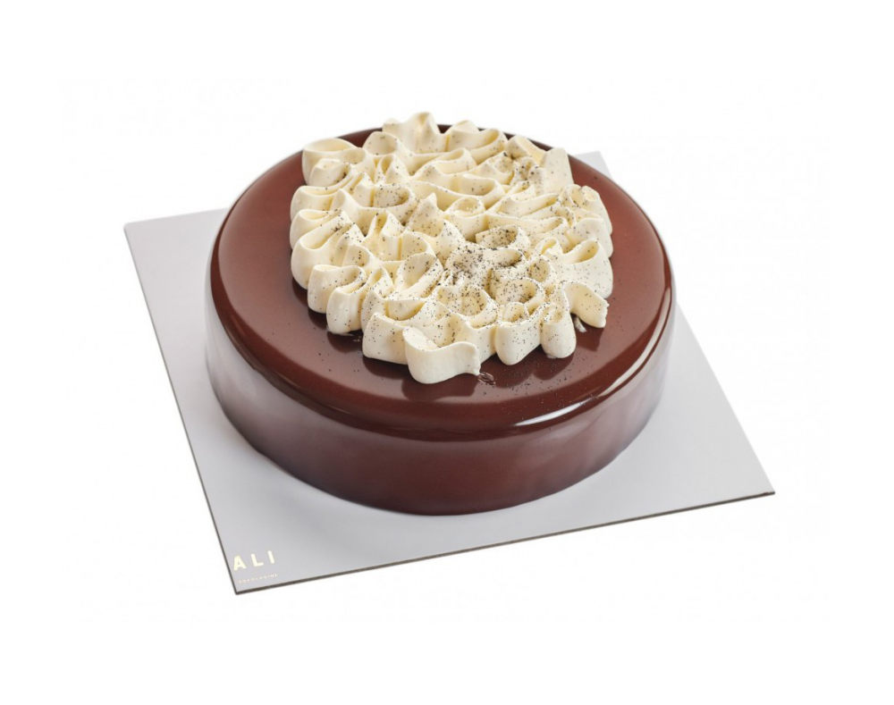 tortai-juodojo-sokolado-tortas-ali-sokoladine