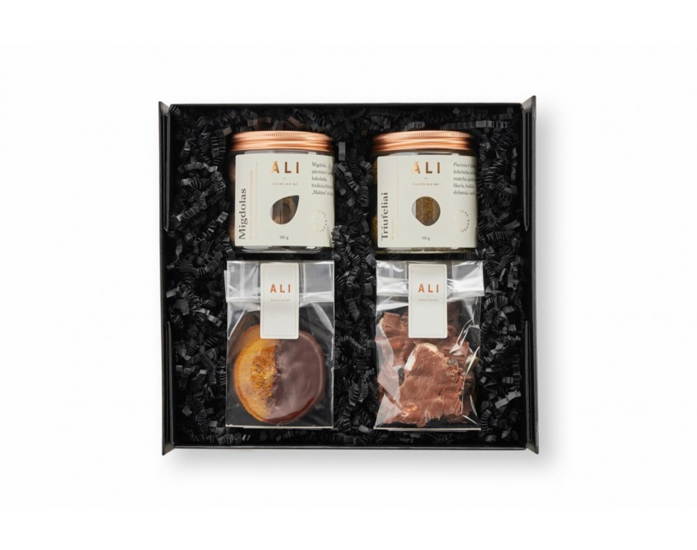 dovanu-rinkiniai-dovanu-rinkinys-nr-r10-ali-sokoladine dovanu-rinkiniai-dovanu-rinkinys-nr-r10-ali-sokoladine